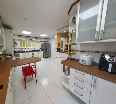 Imagem Casa com 4 Quartos à Venda, 360 m² em Itaipu - Niterói Imagem Casa com 4 Quartos à Venda, 360 m² em Itaipu - Niterói