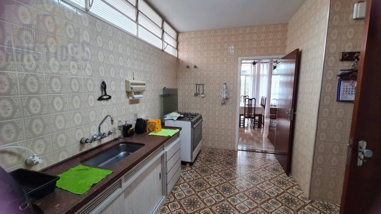 Imagem Casa com 4 Quartos à Venda, 302 m² em Centro - Jundiaí Imagem Casa com 4 Quartos à Venda, 302 m² em Centro - Jundiaí
