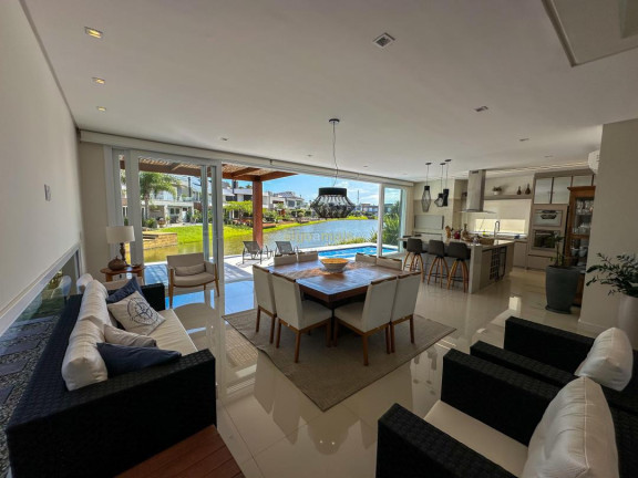 Imagem Casa com 4 Quartos à Venda, 333 m² em Condominio Malibu Beach Residence - Xangri-lá Imagem Casa com 4 Quartos à Venda, 333 m² em Condominio Malibu Beach Residence - Xangri-lá