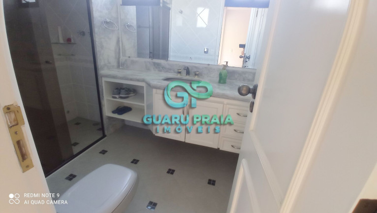 Imagem Apartamento com 4 Quartos à Venda, 187 m² em Pitangueiras - Guarujá