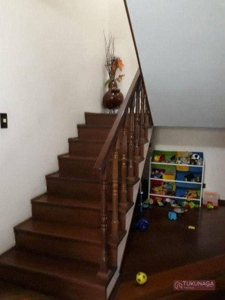 Imagem Casa com 4 Quartos à Venda, 430 m² em Jardim Aida - Guarulhos