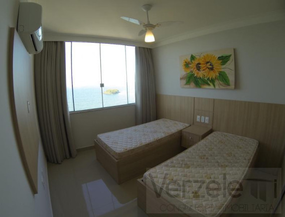 Imagem Apartamento com 4 Quartos para Temporada, 180 m² em Centro - Balneário Camboriú Imagem Apartamento com 4 Quartos para Temporada, 180 m² em Centro - Balneário Camboriú