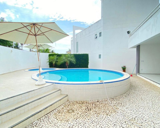 Imagem Casa com 4 Quartos à Venda, 220 m² em Buraquinho - Lauro De Freitas Imagem Casa com 4 Quartos à Venda, 220 m² em Buraquinho - Lauro De Freitas