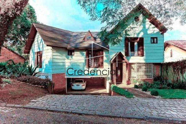 Imagem Casa com 6 Quartos à Venda, 337 m² em Santo Inácio - Curitiba Imagem Casa com 6 Quartos à Venda, 337 m² em Santo Inácio - Curitiba