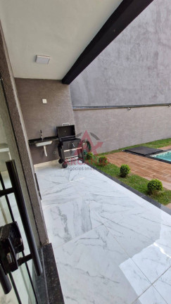 Imagem Casa com 3 Quartos à Venda, 195 m² em Nova Cerejeira - Atibaia Imagem Casa com 3 Quartos à Venda, 195 m² em Nova Cerejeira - Atibaia