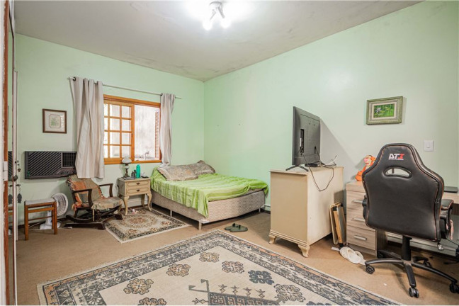Imagem Casa com 5 Quartos à Venda, em Petrópolis - Porto Alegre Imagem Casa com 5 Quartos à Venda, em Petrópolis - Porto Alegre