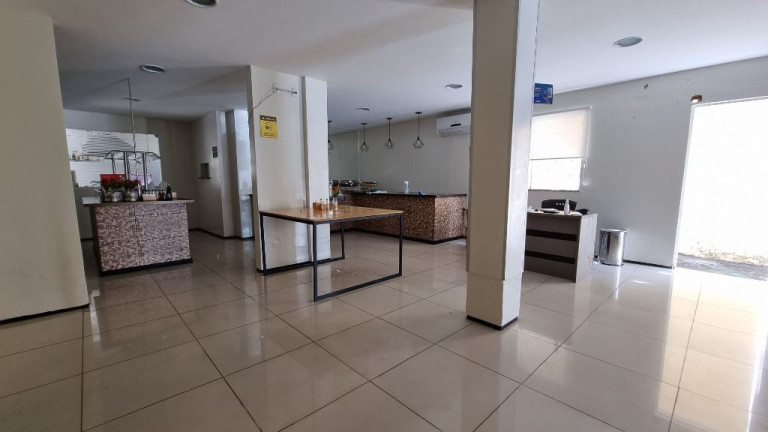 Imagem Casa com 3 Quartos à Venda, 419 m² em Bom Futuro - Fortaleza
