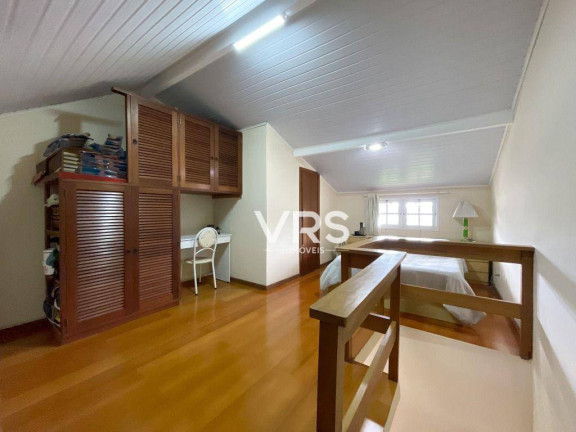 Imagem Casa com 4 Quartos à Venda, 94 m² em Cascata Guarani - Teresópolis
