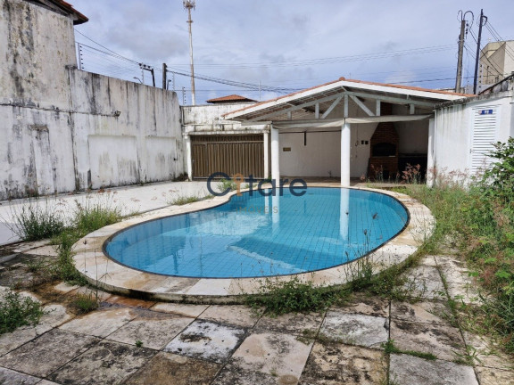 Imagem Casa com 4 Quartos à Venda, 520 m² em Parque Manibura - Fortaleza