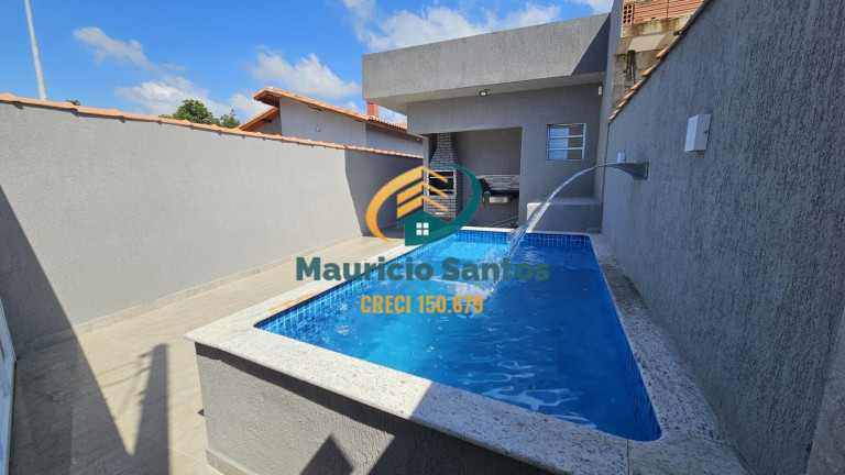Casa com 2 Quartos à Venda, 70 m² em Balneário Gaivotas - Itanhaém
