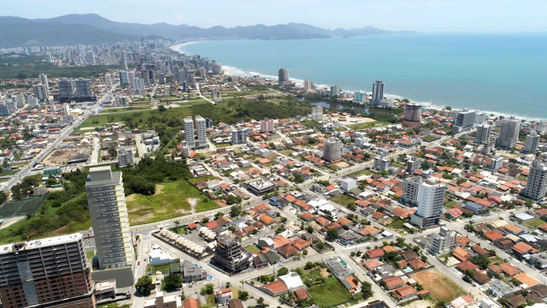 Imagem Apartamento com 3 Quartos à Venda, 113 m² em Perequê - Porto Belo