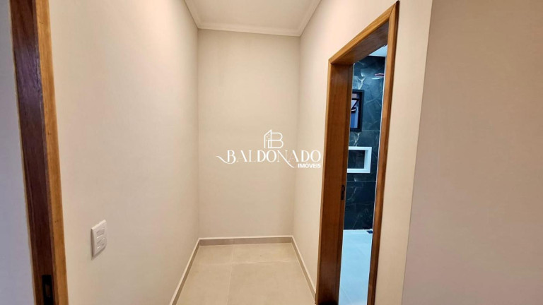 Imagem Casa com 3 Quartos à Venda, 150 m² em Centro - Extrema Imagem Casa com 3 Quartos à Venda, 150 m² em Centro - Extrema
