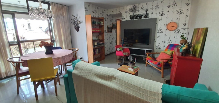Imagem Apartamento com 2 Quartos à Venda, 75 m² em Icaraí - Niterói Imagem Apartamento com 2 Quartos à Venda, 75 m² em Icaraí - Niterói