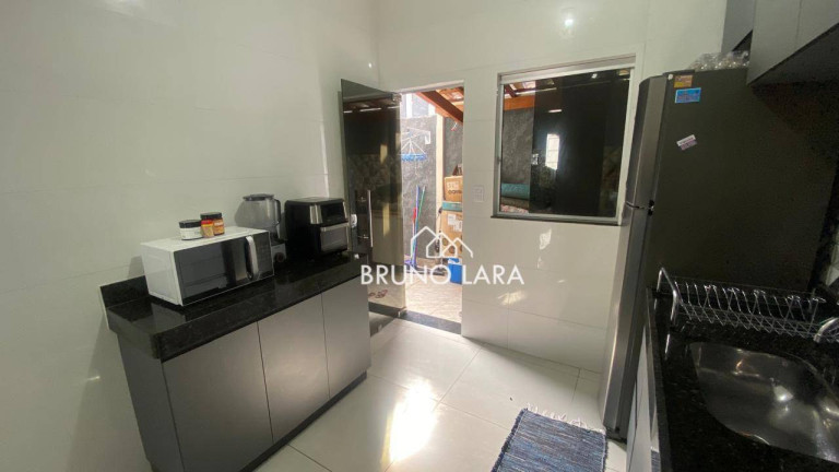 Imagem Casa com 3 Quartos para Alugar, 67 m² em Resplendor - Igarapé Imagem Casa com 3 Quartos para Alugar, 67 m² em Resplendor - Igarapé