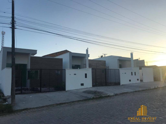 Imagem Casa com 3 Quartos à Venda, 125 m² em Conceição - Feira De Santana Imagem Casa com 3 Quartos à Venda, 125 m² em Conceição - Feira De Santana