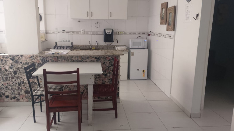Imagem Apartamento com 2 Quartos à Venda, 59 m² em Gonzaga - Santos