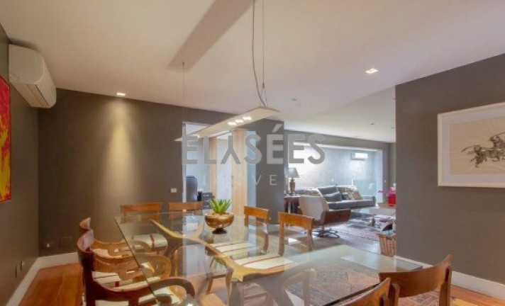 Imagem Casa com 3 Quartos à Venda, 587 m² em Jardim Guedala - São Paulo Imagem Casa com 3 Quartos à Venda, 587 m² em Jardim Guedala - São Paulo