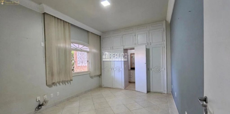 Foto do imóvel Casa com 4 Quartos à Venda, 1.093 m² em Estados Unidos - Uberaba