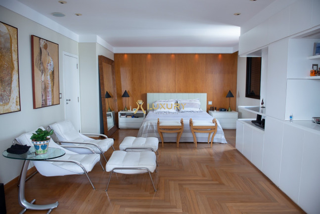 Imagem Imóvel com 3 Quartos à Venda, 587 m² em Belvedere - Belo Horizonte