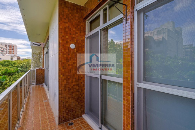 Imagem Apartamento com 3 Quartos à Venda, 153 m² em Tijuca - Rio De Janeiro Imagem Apartamento com 3 Quartos à Venda, 153 m² em Tijuca - Rio De Janeiro