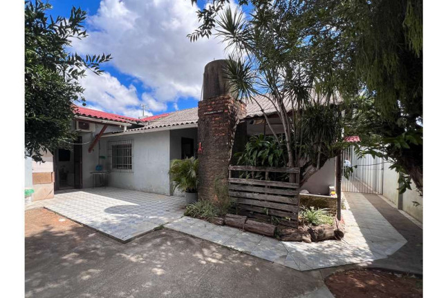Imagem Casa com 4 Quartos à Venda,  em Igara - Canoas