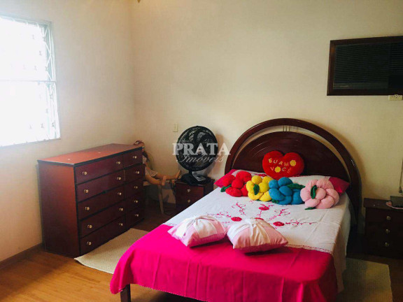Imagem Casa com 3 Quartos à Venda, 163 m² em Marapé - Santos