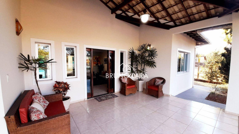 Imagem Casa com 5 Quartos à Venda, 450 m² em Condomínio Fazenda Solar - Igarapé Imagem Casa com 5 Quartos à Venda, 450 m² em Condomínio Fazenda Solar - Igarapé