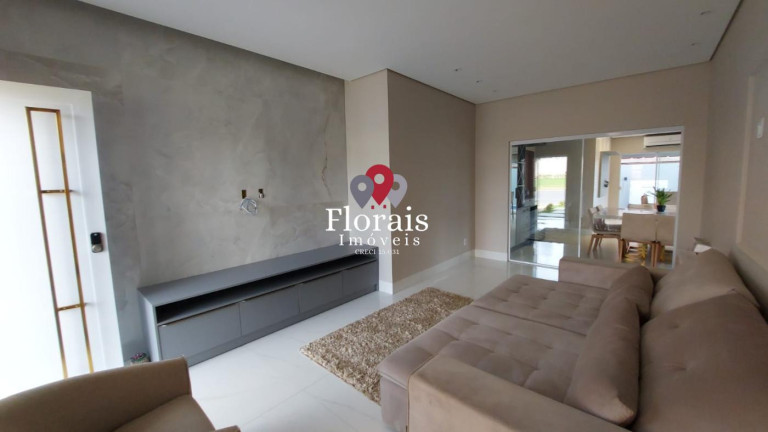 Imagem Casa com 3 Quartos à Venda, 176 m² em Condomínio Belvedere Ii - Cuiabá