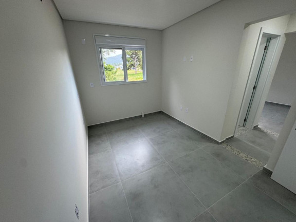 Imagem Casa com 3 Quartos à Venda, 123 m² em São João Do Rio Vermelho - Florianópolis Imagem Casa com 3 Quartos à Venda, 123 m² em São João Do Rio Vermelho - Florianópolis