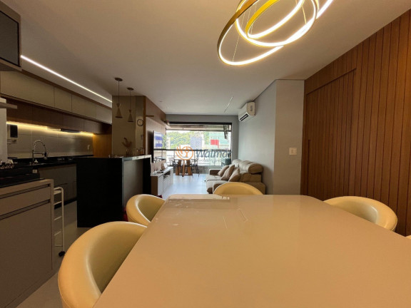 Imagem Imóvel com 3 Quartos à Venda, 118 m² em Canto Do Forte - Praia Grande Imagem Imóvel com 3 Quartos à Venda, 118 m² em Canto Do Forte - Praia Grande