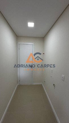 Imagem Imóvel com 3 Quartos à Venda, 120 m² em Centro - Balneário Piçarras Imagem Imóvel com 3 Quartos à Venda, 120 m² em Centro - Balneário Piçarras