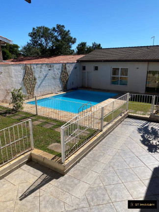 Casa com 3 Quartos para Alugar,  em Centro - Atibaia