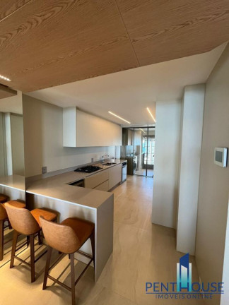 Imagem Apartamento com 4 Quartos à Venda, 230 m² em Centro - Balneário Camboriú
