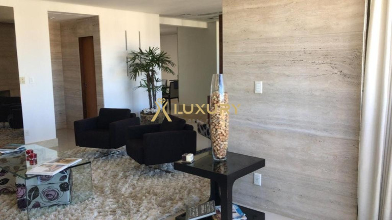 Imagem Imóvel com 4 Quartos à Venda, 225 m² em Vila Da Serra - Nova Lima