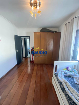 Imagem Casa com 3 Quartos à Venda, 271 m² em Campo Limpo - São Paulo