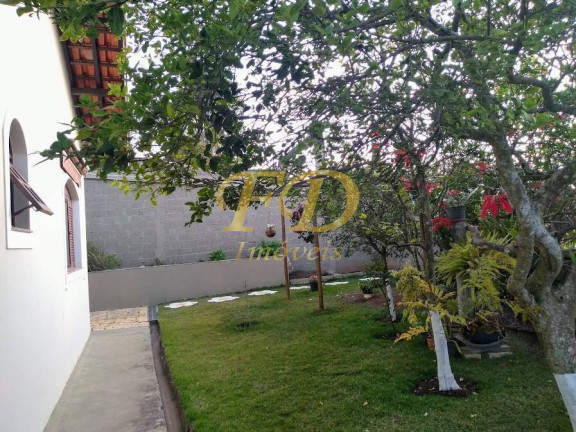 Imagem Chácara com 6 Quartos à Venda, 1.390 m² em Piracaia Imagem Chácara com 6 Quartos à Venda, 1.390 m² em Piracaia