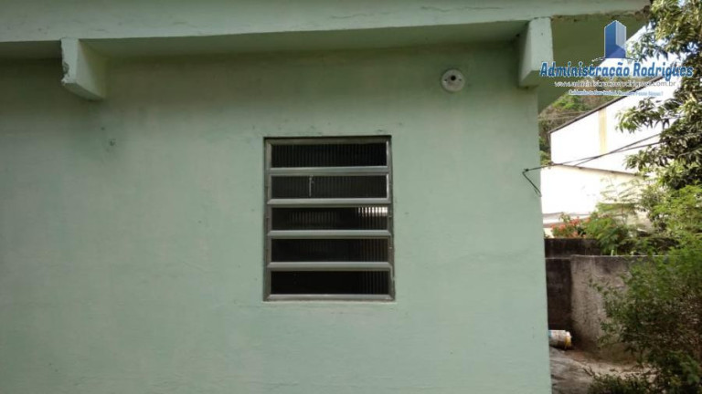 Imagem Casa com 1 Quarto à Venda, em Baldeador - Niterói Imagem Casa com 1 Quarto à Venda, em Baldeador - Niterói