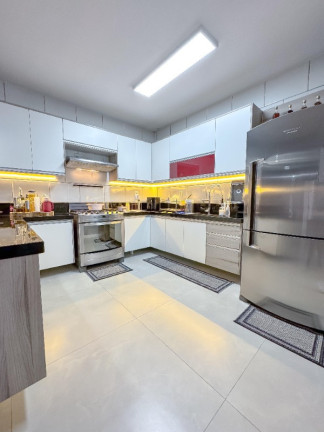 Imagem Casa com 4 Quartos à Venda, 242 m² em Barcelona - Serra Imagem Casa com 4 Quartos à Venda, 242 m² em Barcelona - Serra