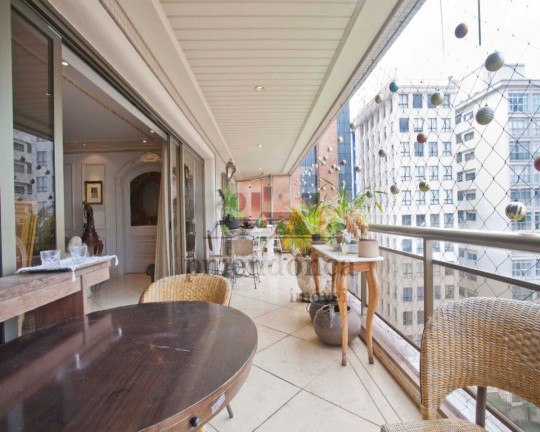 Apartamento com 4 Quartos à Venda, 500 m² em Higienópolis - São Paulo