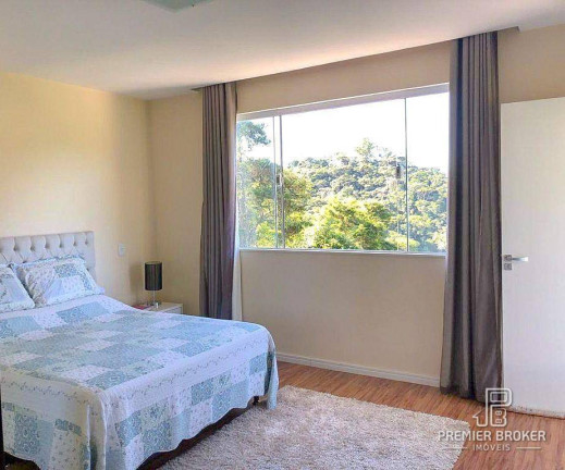 Imagem Casa com 4 Quartos à Venda, 188 m² em Tijuca - Teresópolis Imagem Casa com 4 Quartos à Venda, 188 m² em Tijuca - Teresópolis