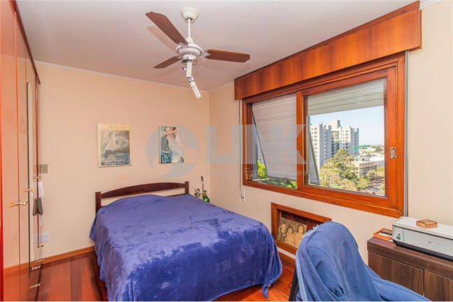 Imagem Imóvel com 3 Quartos à Venda, 281 m² em Cristo Redentor - Porto Alegre Imagem Imóvel com 3 Quartos à Venda, 281 m² em Cristo Redentor - Porto Alegre
