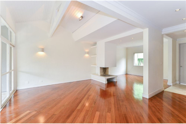 Imagem Casa com 4 Quartos à Venda, em Alto Da Boa Vista - São Paulo Imagem Casa com 4 Quartos à Venda, em Alto Da Boa Vista - São Paulo