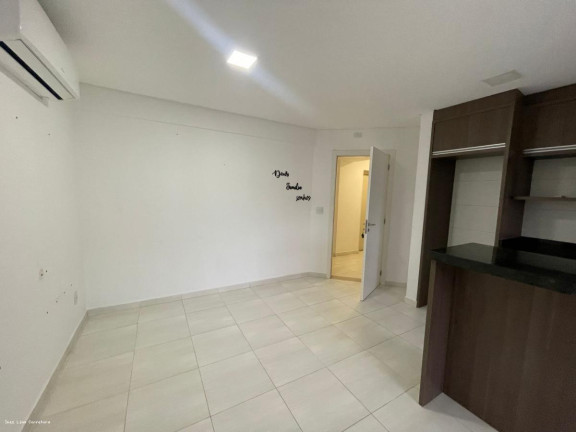 Imagem Apartamento com 2 Quartos à Venda, 70 m² em Tabuleiro - Itapema