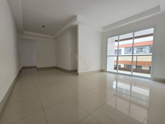 Apartamento com 3 Quartos à Venda, 126 m² em Gonzaga - Santos