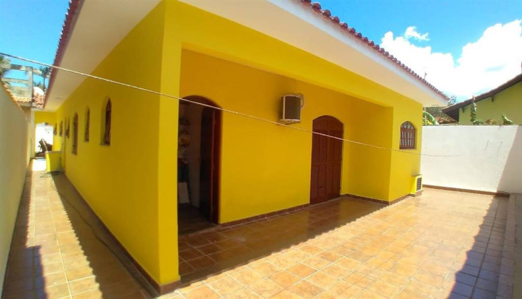 Casa com 4 Quartos à Venda, 270 m² em Flórida - Praia Grande
