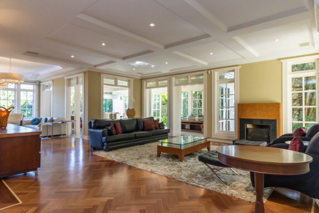 Imagem Casa com 6 Quartos à Venda, 852 m² em Alphaville - Santana De Parnaíba Imagem Casa com 6 Quartos à Venda, 852 m² em Alphaville - Santana De Parnaíba