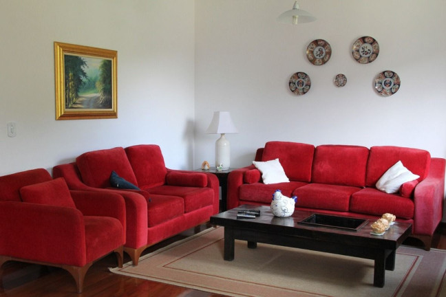 Imagem Casa com 6 Quartos à Venda, 300 m² em Comary - Teresópolis Imagem Casa com 6 Quartos à Venda, 300 m² em Comary - Teresópolis