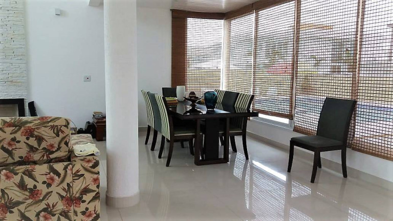Imagem Sobrado com 4 Quartos à Venda, 860 m² em Massaguaçu - Caraguatatuba Imagem Sobrado com 4 Quartos à Venda, 860 m² em Massaguaçu - Caraguatatuba