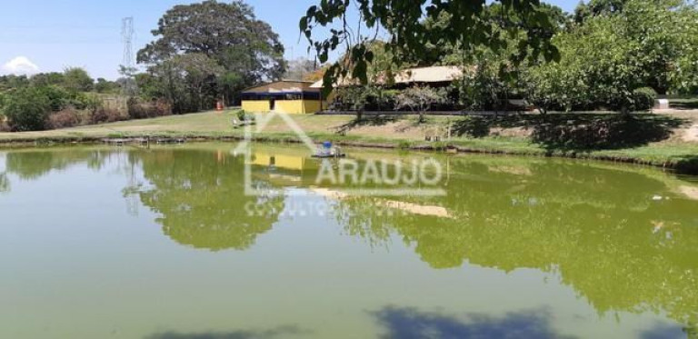 Imagem Terreno à Venda, 27.000 m² em Bom Retiro - Porto Feliz Imagem Terreno à Venda, 27.000 m² em Bom Retiro - Porto Feliz
