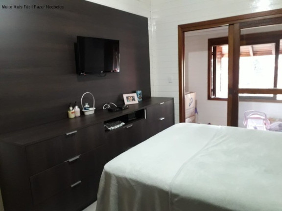 Imagem Casa com 3 Quartos à Venda,  em Villagio - Gramado